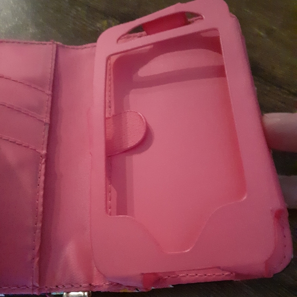 Lilly Pulitzer Ring Me Up Wristlet Hotty Pink Mini Case for iPhone 3, 4, 4S - Picture 5 of 8